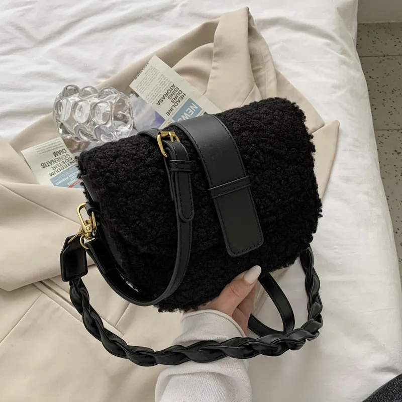 Christmas Gift Weave Shoulder strap Saddle Armpit bag 2021 Winter New High-quality Plush Women's Designer Handbag Casual Shoulder Messenger Bag