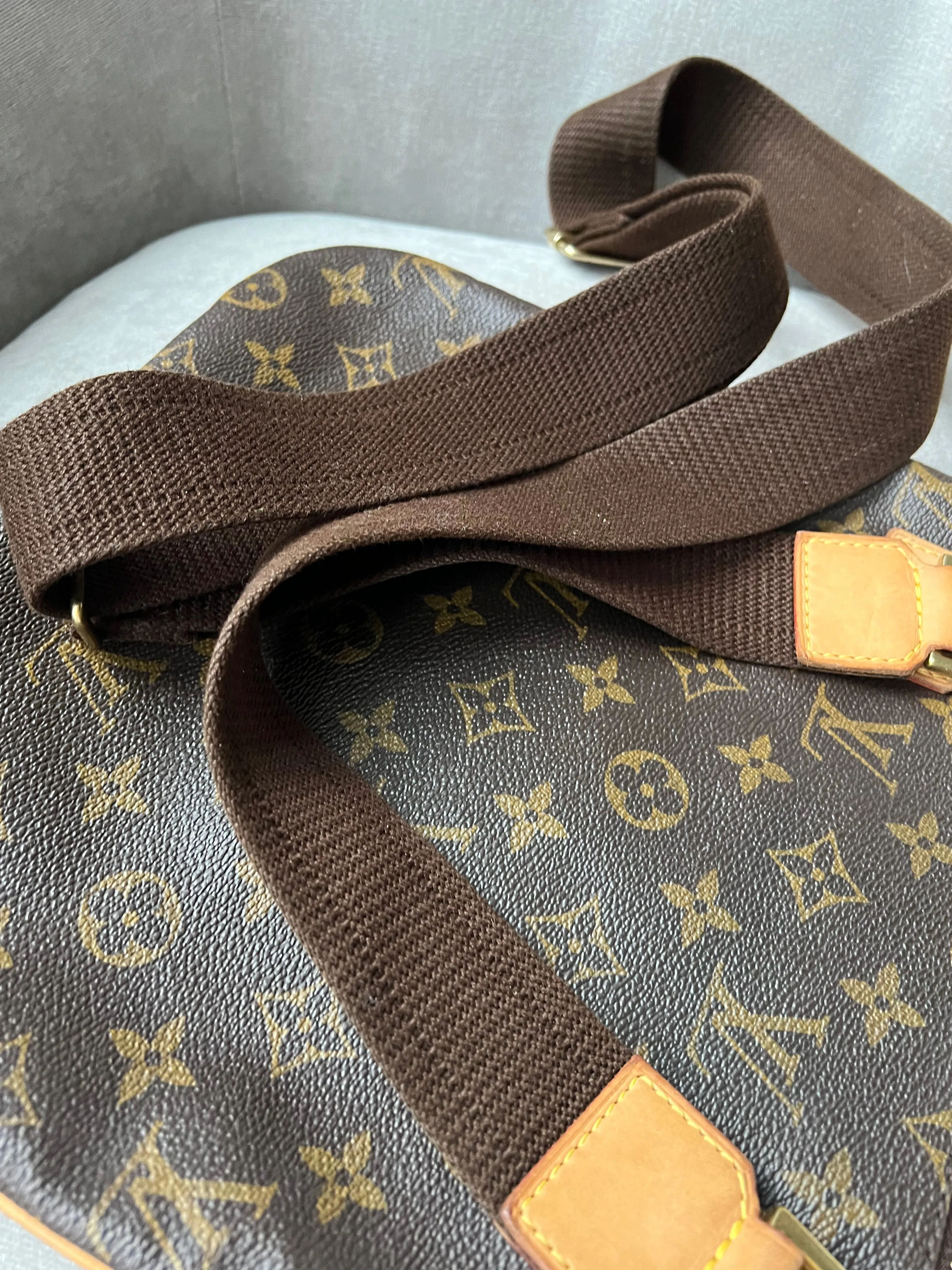 Louis Vuitton  Bosphore Messenger Monogram
